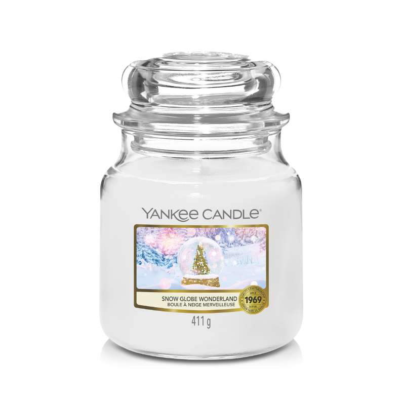 Yankee Candle Medium Snow Globe Wonderland